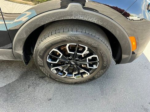 Used 2023 Hyundai Santa Cruz SEL w/ Activity Package image 11