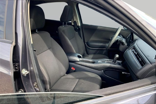Used 2018 Honda HR-V EX image 7