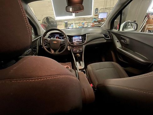 Used 2020 Chevrolet Trax LS w/ Tint and Cruise Package image 3