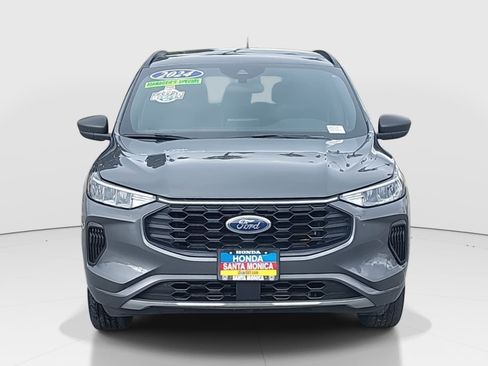 Used 2024 Ford Escape ST-Line image 2