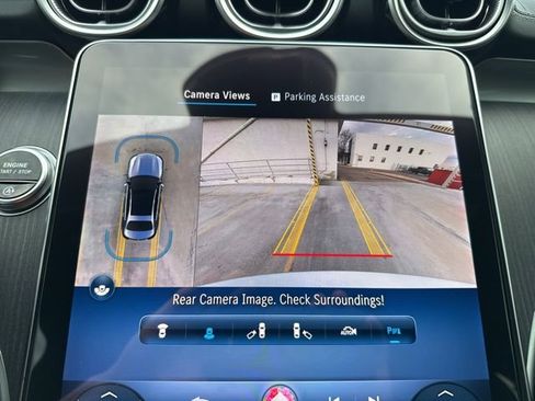 Used 2025 Mercedes-Benz C 300 4MATIC Sedan image 17
