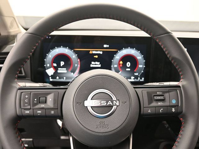 New 2026 Nissan Kicks SR FWD image 19