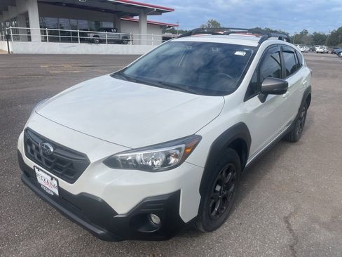 Used 2023 Subaru Crosstrek 2.5i Sport w/ Popular Package #3 image 3