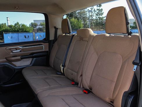 Used 2021 RAM 1500 Big Horn RWD image 18