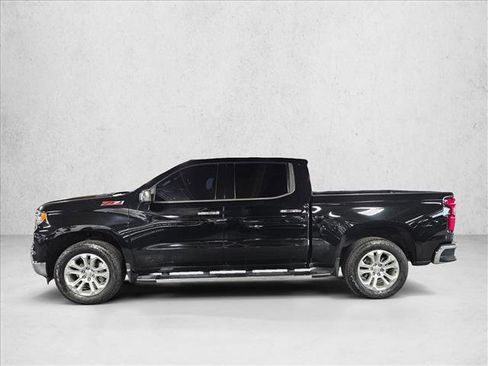 Used 2023 Chevrolet Silverado 1500 LTZ image 9