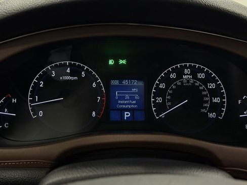 Used 2009 Hyundai Genesis 3.8 w/ Premium Pkg 2 image 16