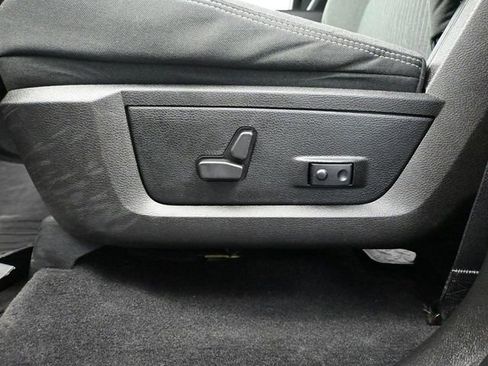 Used 2022 RAM 1500 Classic Warlock image 25