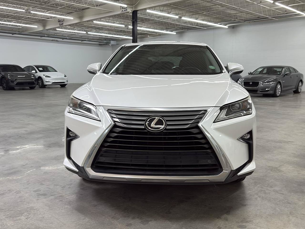 Used 2016 Lexus RX 350 FWD image 3