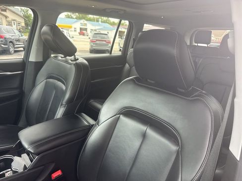 Certified 2023 Jeep Grand Cherokee L Limited image 13