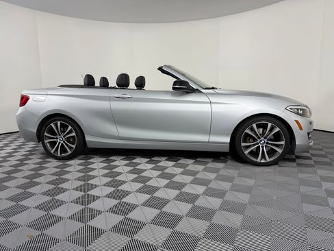 Used 2015 BMW 228i xDrive Convertible image 8