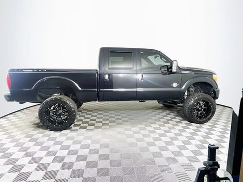 Used 2014 Ford F250 Platinum AWD/4WD image 9