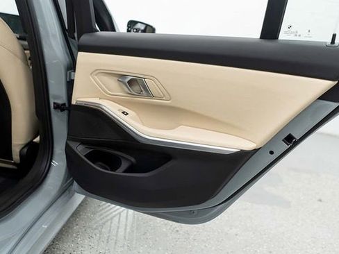 Used 2025 BMW 330i xDrive  w/ M-Sport Package image 29