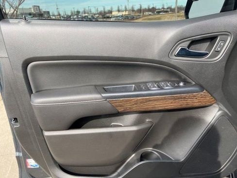 Used 2020 GMC Canyon Denali image 40