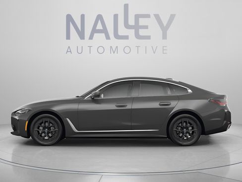 Used 2023 BMW i4 eDrive35 RWD image 3