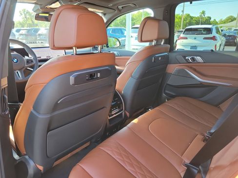 New 2026 BMW X5 M60i w/ Executive Package AWD/4WD image 9