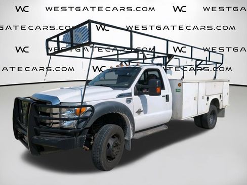 Used 2016 Ford F450 XLT w/ Ambulance Prep Package image 10