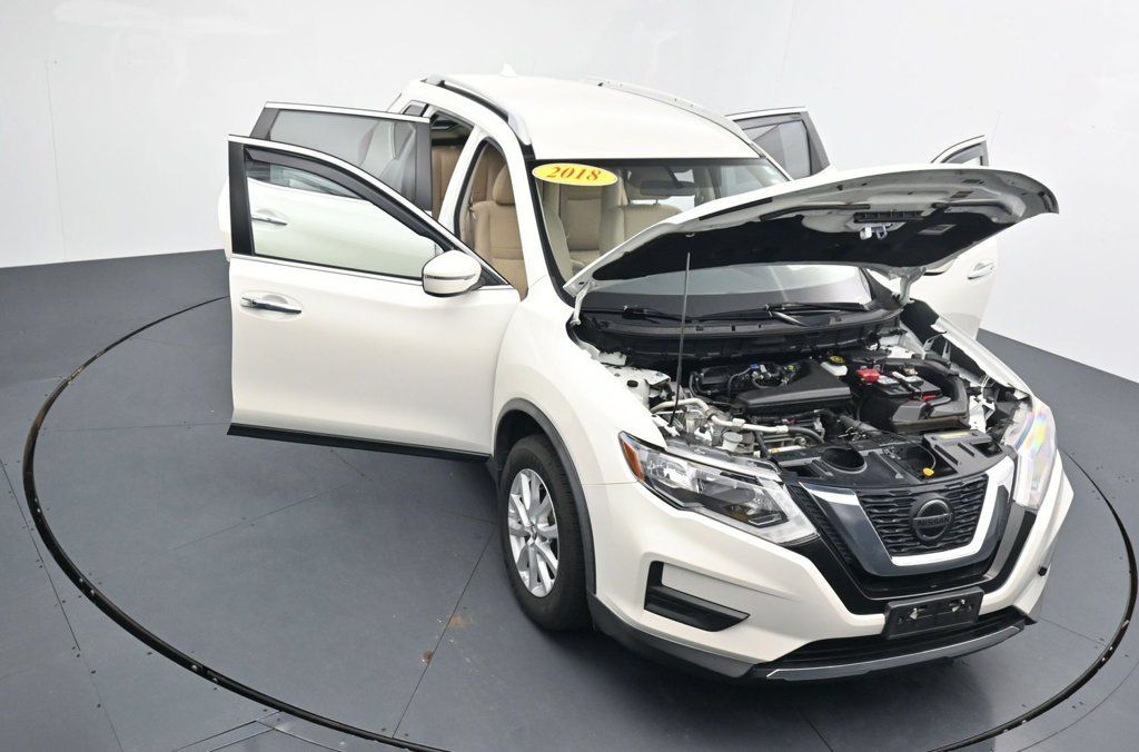 Used 2018 Nissan Rogue SV AWD/4WD image 39