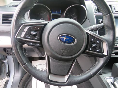 Used 2019 Subaru Outback 2.5i Premium AWD/4WD image 13