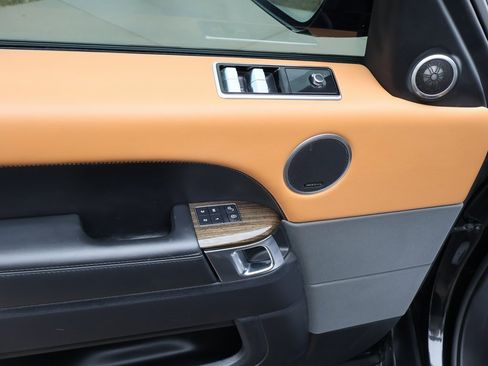 Used 2018 Land Rover Range Rover Sport Supercharged image 23