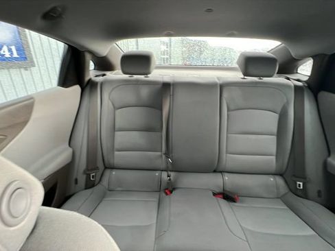 Used 2023 Chevrolet Malibu LS w/ Driver Confidence Package FWD image 17