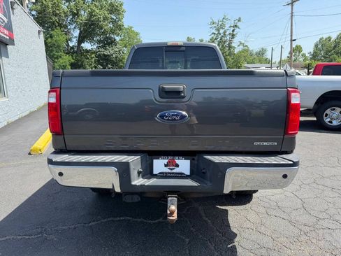 Used 2016 Ford F250 XLT w/ XLT Premium Package AWD/4WD image 6