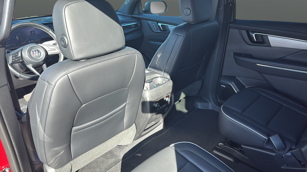 Used 2026 Buick Enclave Preferred AWD/4WD image 18
