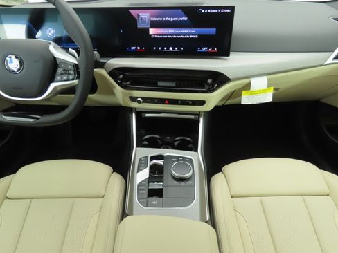 Used 2026 BMW 430i Coupe w/ Premium Package RWD image 14