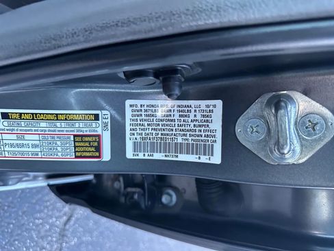 Used 2011 Honda Civic DX-VP image 24