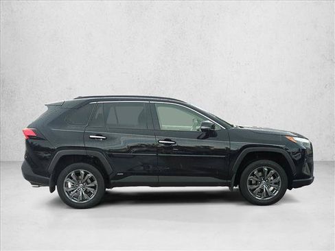 Used 2024 Toyota RAV4 Limited AWD/4WD image 4