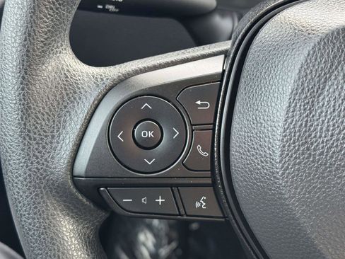 Certified 2022 Toyota Corolla LE image 18