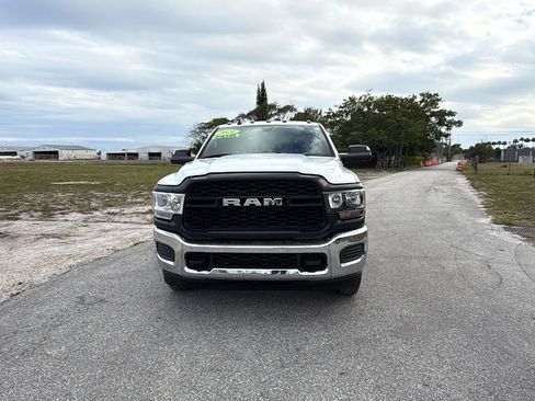Used 2021 RAM 3500 Tradesman w/ Max Tow Package RWD image 8