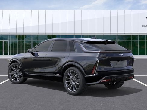 New 2026 Cadillac Lyriq V w/ Exterior Carbon Fiber Package AWD/4WD image 3
