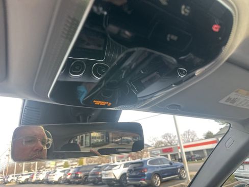 Used 2023 Mercedes-Benz GLC 300 GLC 300 image 30