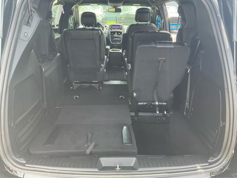 Used 2019 Dodge Grand Caravan GT FWD image 20