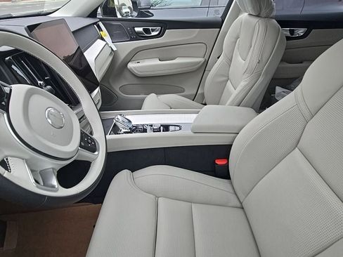New 2026 Volvo XC60 T8 Ultra w/ Protection Package Premier image 8