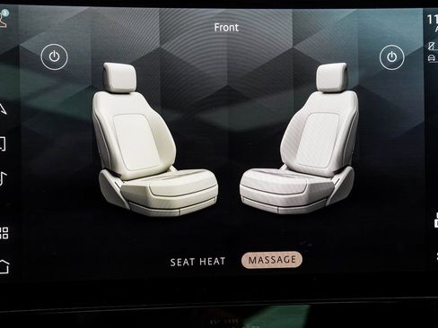 Used 2021 Jaguar F-PACE R-Dynamic S image 27