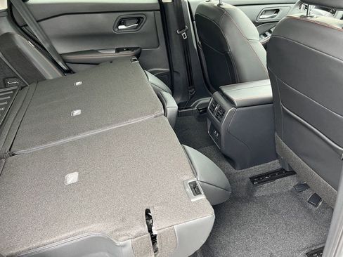 Used 2026 Nissan Rogue SV image 20