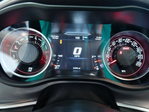 Used 2022 Dodge Challenger R/T Scat Pack image 4