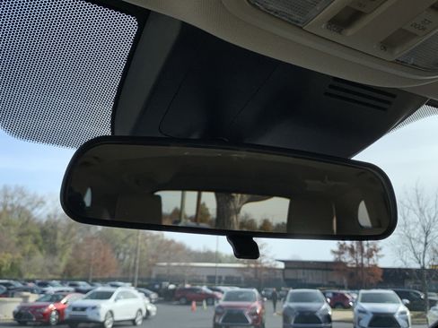 Used 2018 Honda CR-V EX image 27