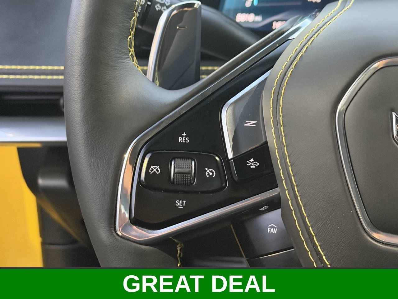 Used 2025 Chevrolet Corvette Stingray Premium Cpe w/ Z51 Performance Package RWD image 10
