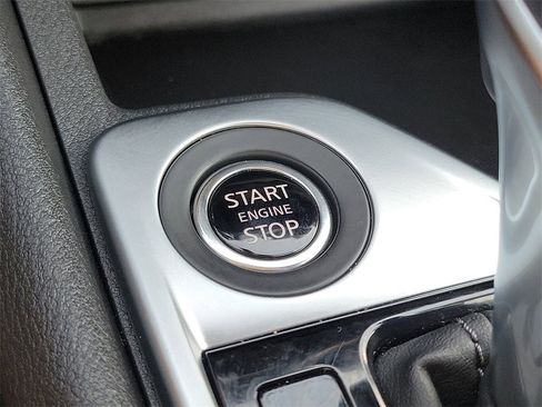 Used 2025 Nissan Sentra SV w/ All-Weather Package image 8