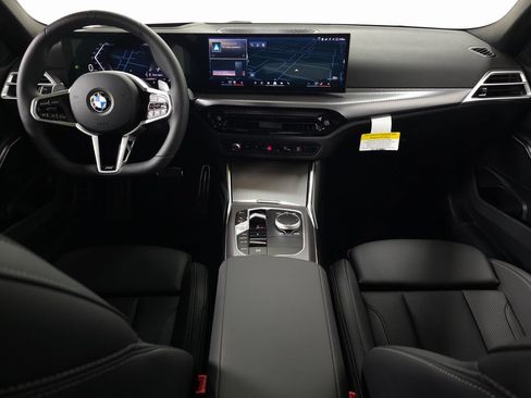 Used 2026 BMW 330i xDrive Sedan w/ M Sport Package AWD/4WD image 8