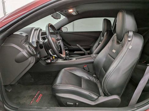 Used 2010 Chevrolet Camaro SS w/ RS Package image 16