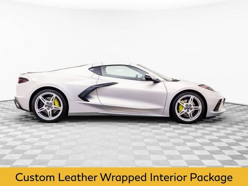 Used 2024 Chevrolet Corvette Stingray Premium Cpe w/ 3LT RWD image 7
