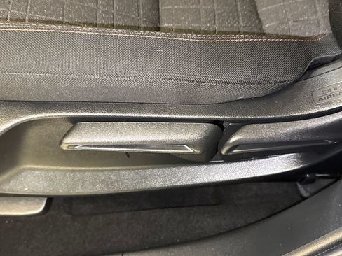 Certified 2024 Honda HR-V Sport image 20
