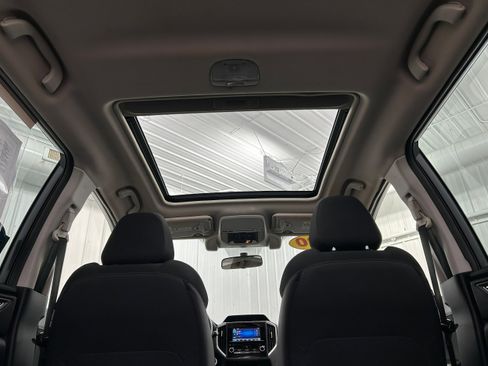 Used 2020 Subaru Forester Premium AWD/4WD image 25