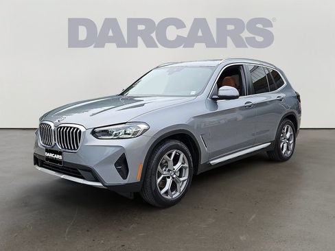 Used 2024 BMW X3 xDrive30i w/ Convenience Package AWD/4WD image 3