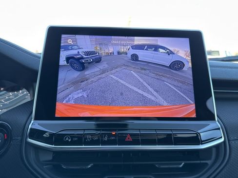 New 2026 Jeep Compass Latitude image 66