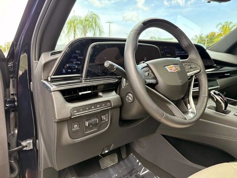 Used 2024 Cadillac Escalade Sport w/ LPO, ONYX Package AWD/4WD image 24