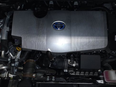 Used 2019 Toyota Prius Prime Advanced image 30